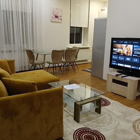 شقة Donelaicio 42 كاوناس المظهر الخارجي الصورة